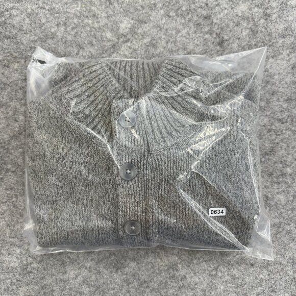 IZOD Sweater Men's Long Sleeve Gray Knitted Casual Preppy Button Mock Neck Large - Picture 10 of 10